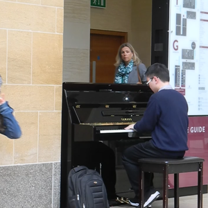 调教母狗吞精在线
